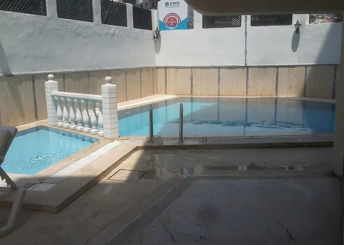 Lale Apart מלון דירות *