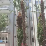 Aparthotel Lale Apart *