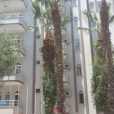 Aparthotel Lale Apart *