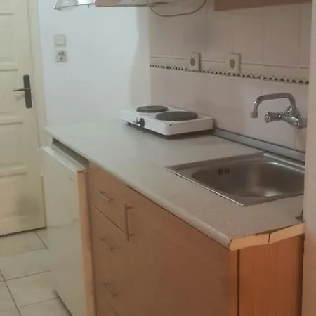 Lale Apart * ألانيا